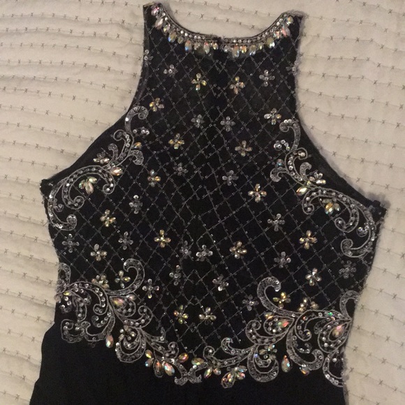 One black and silver threads with beads and Aurora borealis and gold gems - Picture 3 of 6